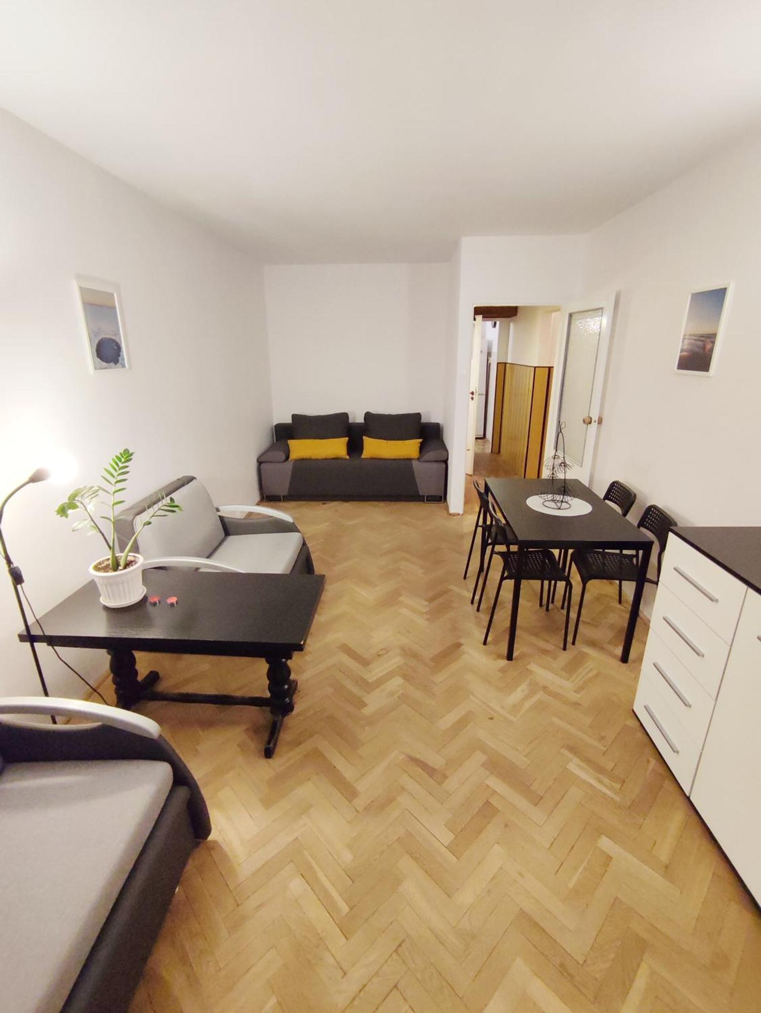 Apartment Old House - Przymorze - 2,5 Km Do Plazy I Morza Gdansk